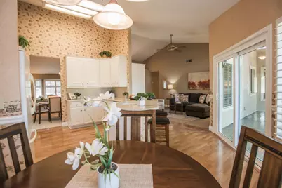 9513 Laguna Lake Way, Elk Grove, CA 95758 - Photo 22