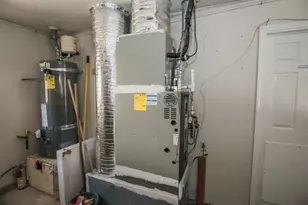 9513 Laguna Lake Way, Elk Grove, CA 95758 - Photo 44