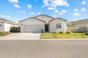 781 Chalice Creek Dr, Plumas Lake, CA 95961 - Photo 2