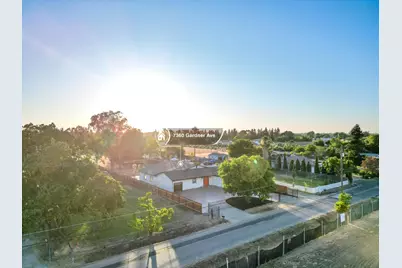 7360 Gardner Avenue, Sacramento, CA 95828 - Photo 26