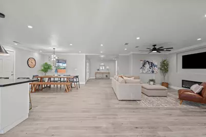 7360 Gardner Avenue, Sacramento, CA 95828 - Photo 2