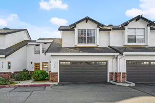 4752 67th St, Sacramento, CA 95820 - Photo 2