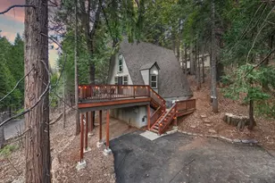 3221 Lakewood Dr, Arnold, CA 95223 - Photo 2