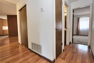4406 Tallyho Dr, Sacramento, CA 95826 - Photo 18