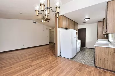 4406 Tallyho Drive, Sacramento, CA 95826 - Photo 12