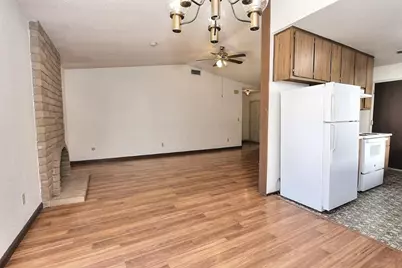 4406 Tallyho Drive, Sacramento, CA 95826 - Photo 14