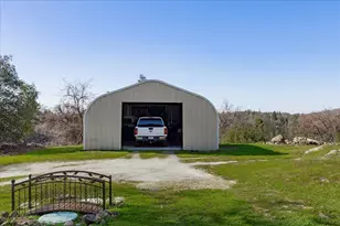 10596 Oak Dr, Grass Valley, CA 95949 - Photo 40