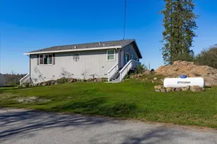 10596 Oak Dr, Grass Valley, CA 95949 - Photo 36