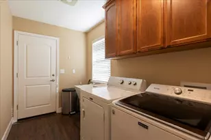 10596 Oak Dr, Grass Valley, CA 95949 - Photo 22