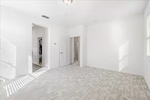 9287 Mystic Lake Alley, Sacramento, CA 95829 - Photo 20