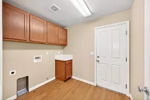 12045 Mandolin Way, Rancho Cordova, CA 95742 - Photo 34