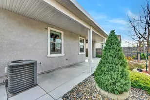 5153 Creekhollow Way, Roseville, CA 95747 - Photo 68