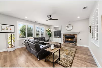 8004 Damico Drive, El Dorado Hills, CA 95762 - Photo 12