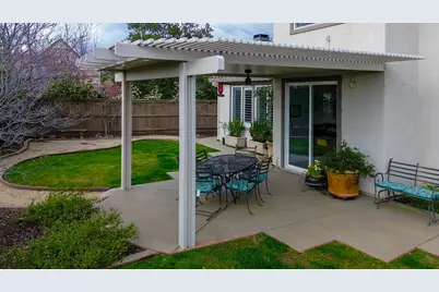 8004 Damico Drive, El Dorado Hills, CA 95762 - Photo 38