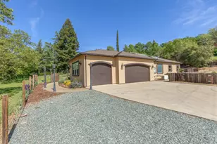 6425 Sharp Ln, Placerville, CA 95667 - Photo 12