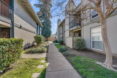 7283 Florin Mall Drive #6, Sacramento, CA 95823 - Photo 2