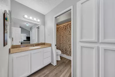 7283 Florin Mall Drive #6, Sacramento, CA 95823 - Photo 16