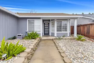 8604 Luciano Ct, Sacramento, CA 95828 - Photo 2