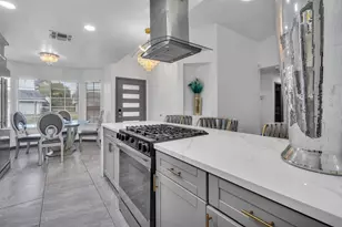 8604 Luciano Ct, Sacramento, CA 95828 - Photo 12