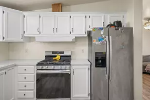 Hobbs Ln, Sacramento, CA 95842 - Photo 4