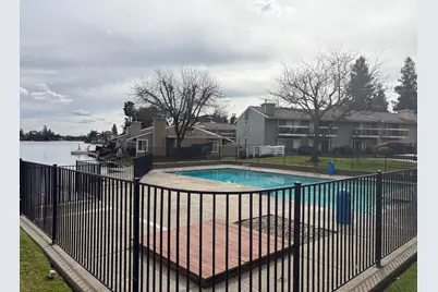 3790 W. Benjamin Holt Drive #Apt 6, Stockton, CA 95219 - Photo 16