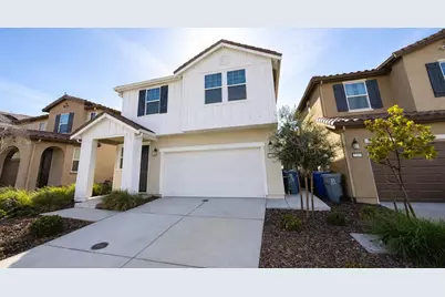 3209 Auburn Leaf Loop, Folsom, CA 95630 - Photo 2