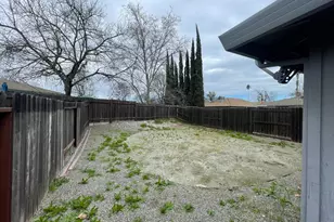 4945 Travertine Cir, Sacramento, CA 95841 - Photo 12