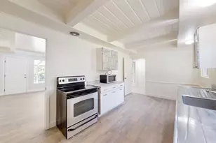 2433 Gwen Dr, Sacramento, CA 95825 - Photo 8