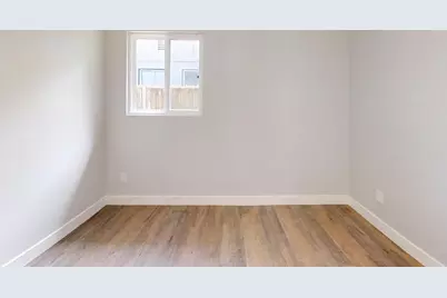 2433 Gwen Drive, Sacramento, CA 95825 - Photo 18