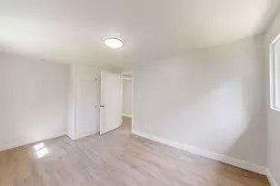 2433 Gwen Dr, Sacramento, CA 95825 - Photo 14