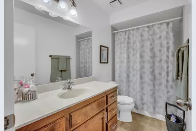 985 Camphor Street, Manteca, CA 95337 - Photo 24