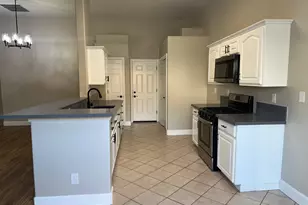 3096 Castle Rock Ct, Ceres, CA 95307 - Photo 8