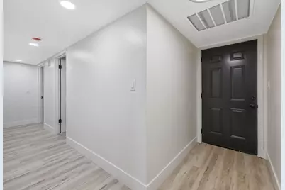 697 E Scott Avenue, Fresno, CA 93710 - Photo 24