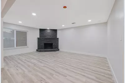 697 E Scott Avenue, Fresno, CA 93710 - Photo 20