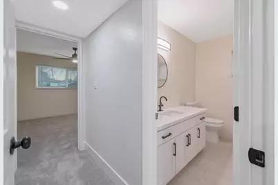 697 E Scott Avenue, Fresno, CA 93710 - Photo 30