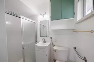 6920 Maita Cir, Sacramento, CA 95820 - Photo 14