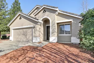 8203 Gardenside Court, Sacramento, CA 95829 - Photo 2