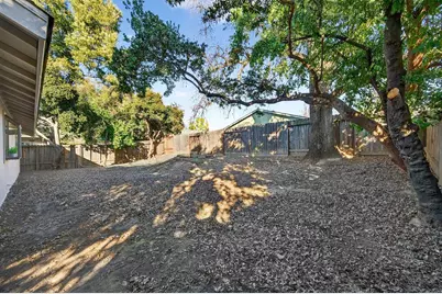 7920 Daffodil Way, Citrus Heights, CA 95610 - Photo 32