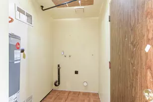 850 Del Oro St, Woodland, CA 95695 - Photo 24