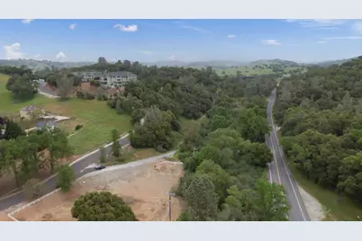 34 Foothill Village Drive, Angels Camp, CA 95222 - Photo 10