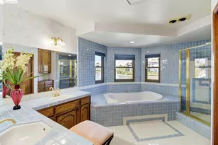 842 Cobble Cove Ln, Sacramento, CA 95831 - Photo 36