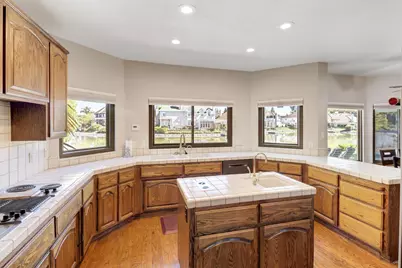 842 Cobble Cove Lane, Sacramento, CA 95831 - Photo 26