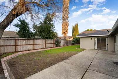 1009 Springoak Way, Stockton, CA 95209 - Photo 38