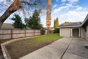 1009 Springoak Way, Stockton, CA 95209 - Photo 38