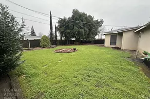 1460 E Hawkeye Ave, Turlock, CA 95382 - Photo 12