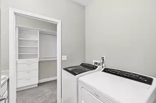 1324 Chestnut Hill Dr, Manteca, CA 95336 - Photo 36