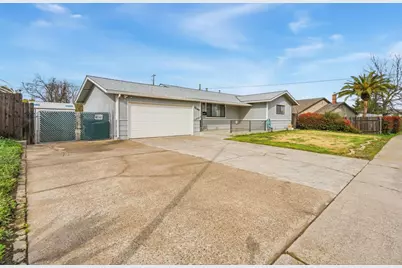 5049 Corvair Street, North Highlands, CA 95660 - Photo 18