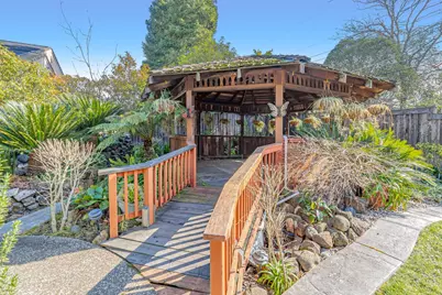 8818 Barrister Lane, Fair Oaks, CA 95628 - Photo 28