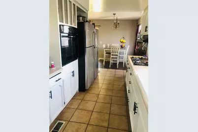 1010 E D Street, Oakdale, CA 95361 - Photo 8