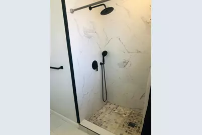 1010 E D Street, Oakdale, CA 95361 - Photo 6